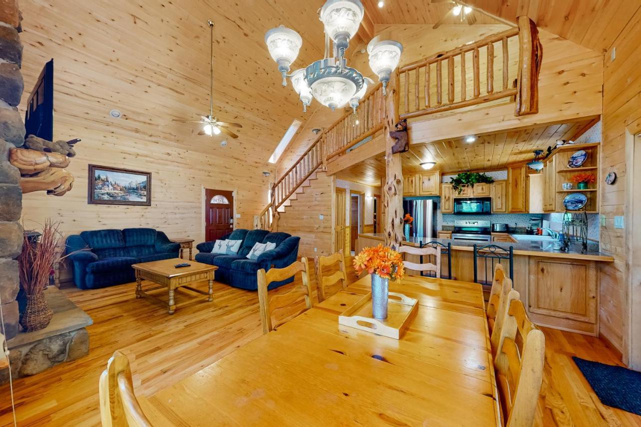 Whispering Pines Retreat Villa Pinetop-Lakeside Exterior photo