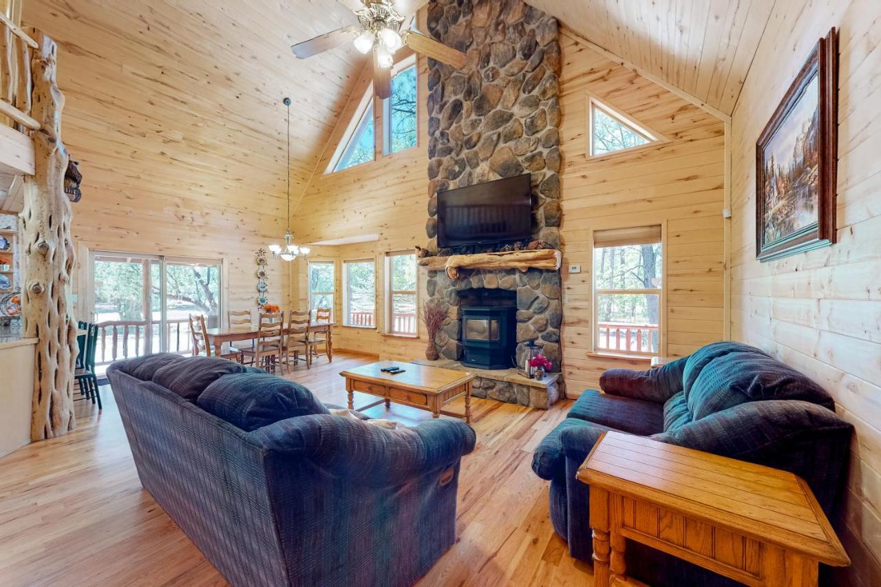 Whispering Pines Retreat Villa Pinetop-Lakeside Exterior photo
