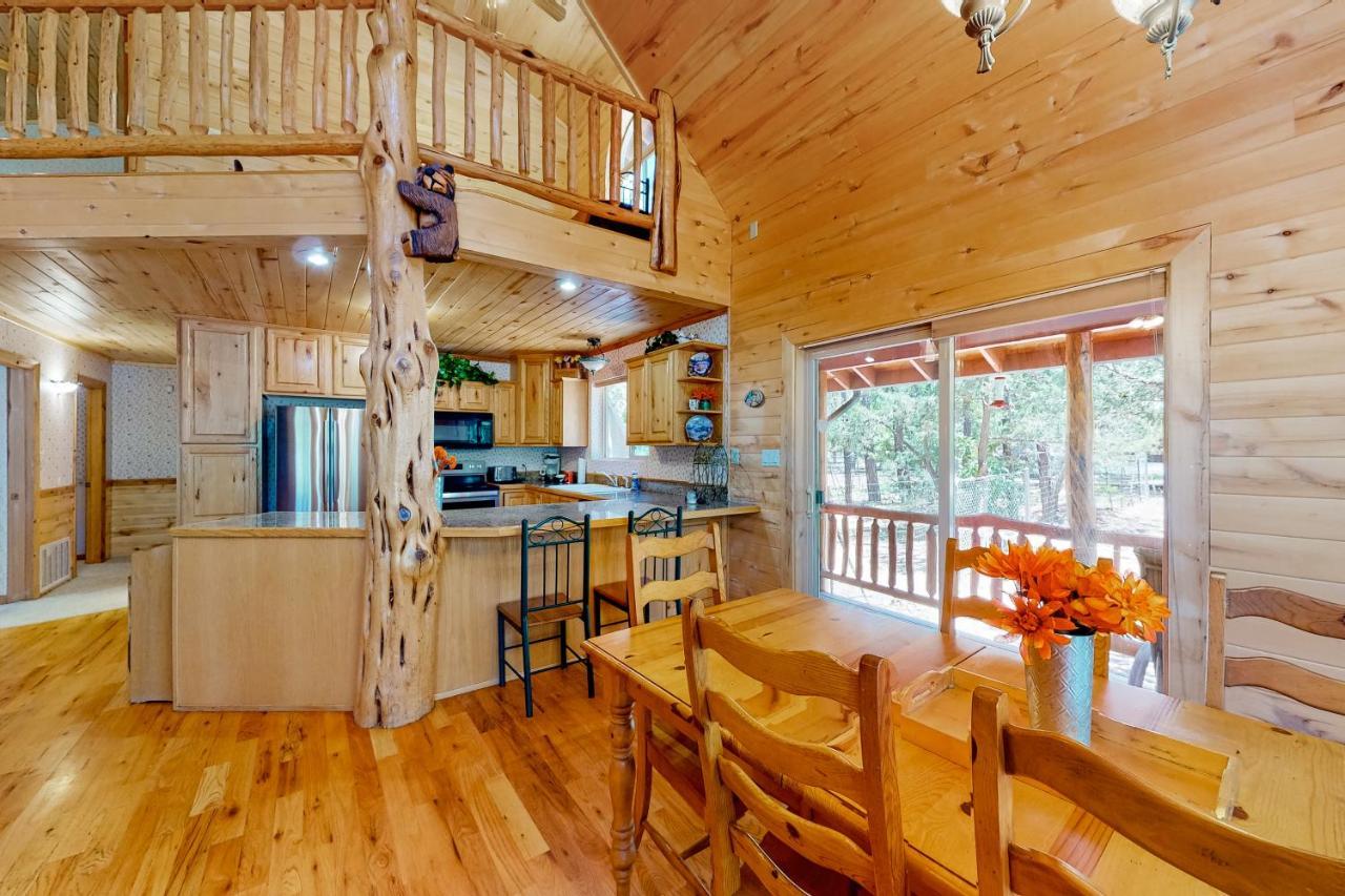 Whispering Pines Retreat Villa Pinetop-Lakeside Exterior photo